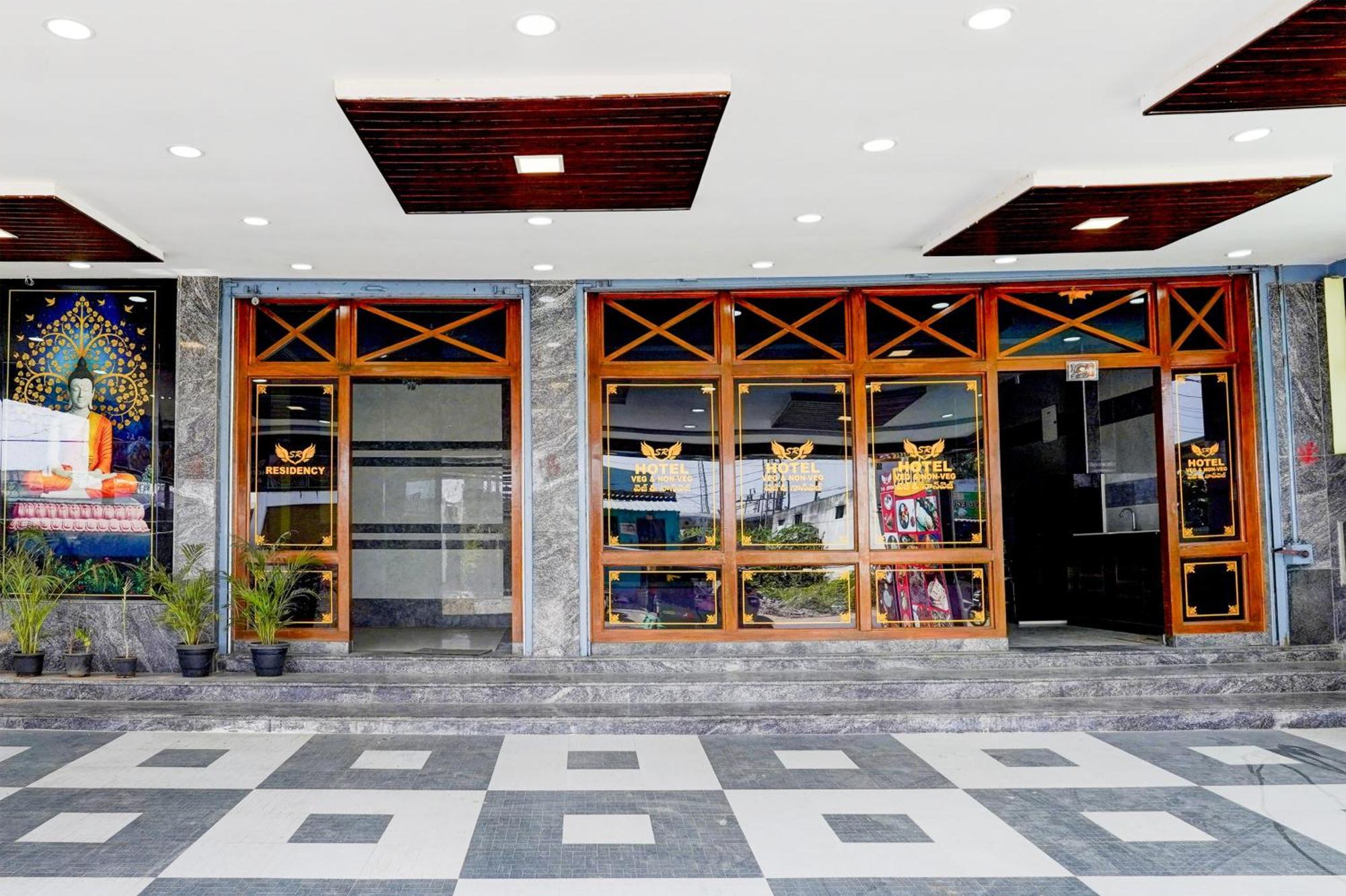 Hotel O Sr Residency Tirupati Bagian luar foto